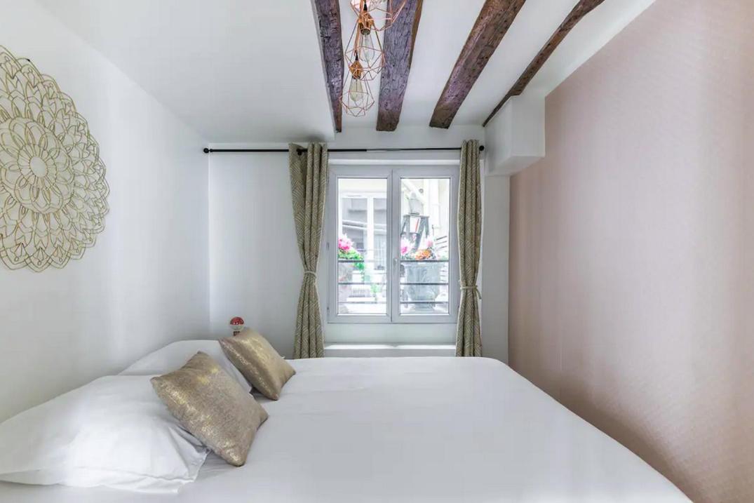 Apartment Grands Boulevards 11
